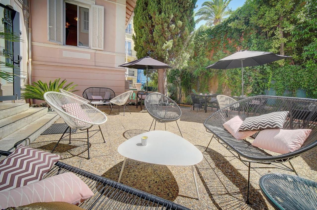 Villa Claudia Hotel Cannes Centre - Parking Exterior foto