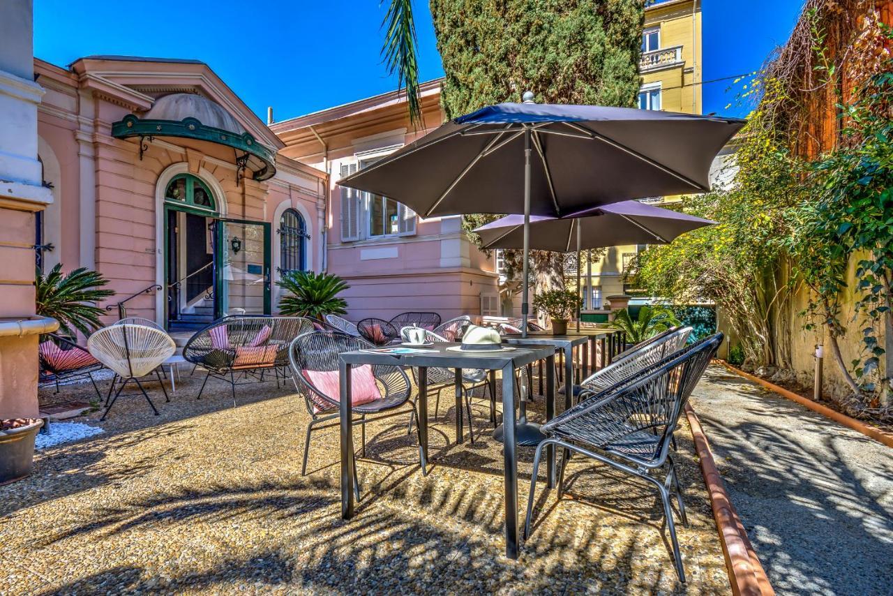 Villa Claudia Hotel Cannes Centre - Parking Exterior foto